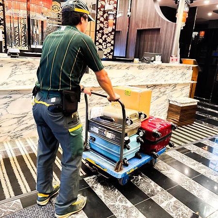 Apa Hotel Tkp Tokyo Nishi-Kasai Dış mekan fotoğraf